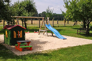 Spielplatz auf dem Bauernhof im Spreewald